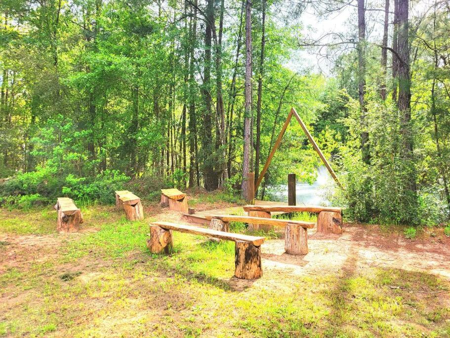 Waterfront Houston Hide Out In A Magical Forest Waller Exteriör bild